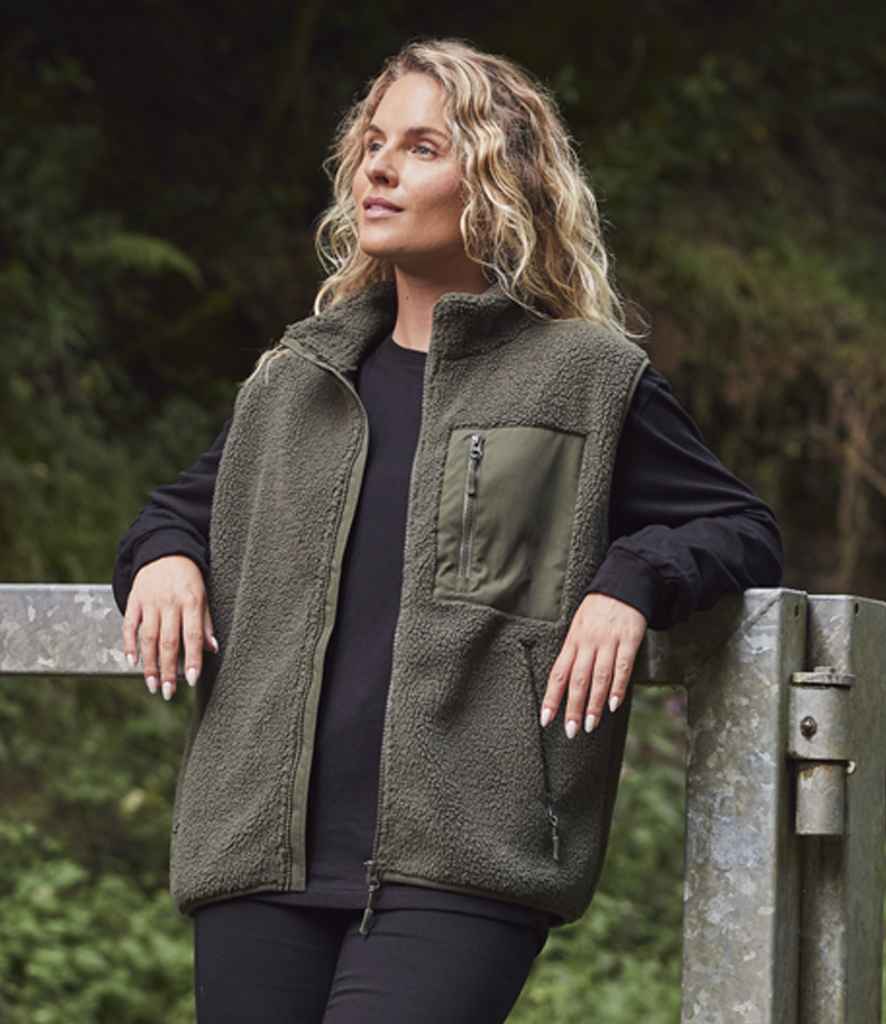 Sherpa fleece gilet